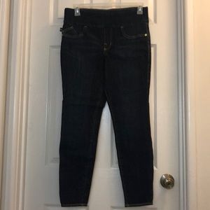 Pull on denim skinny jeans